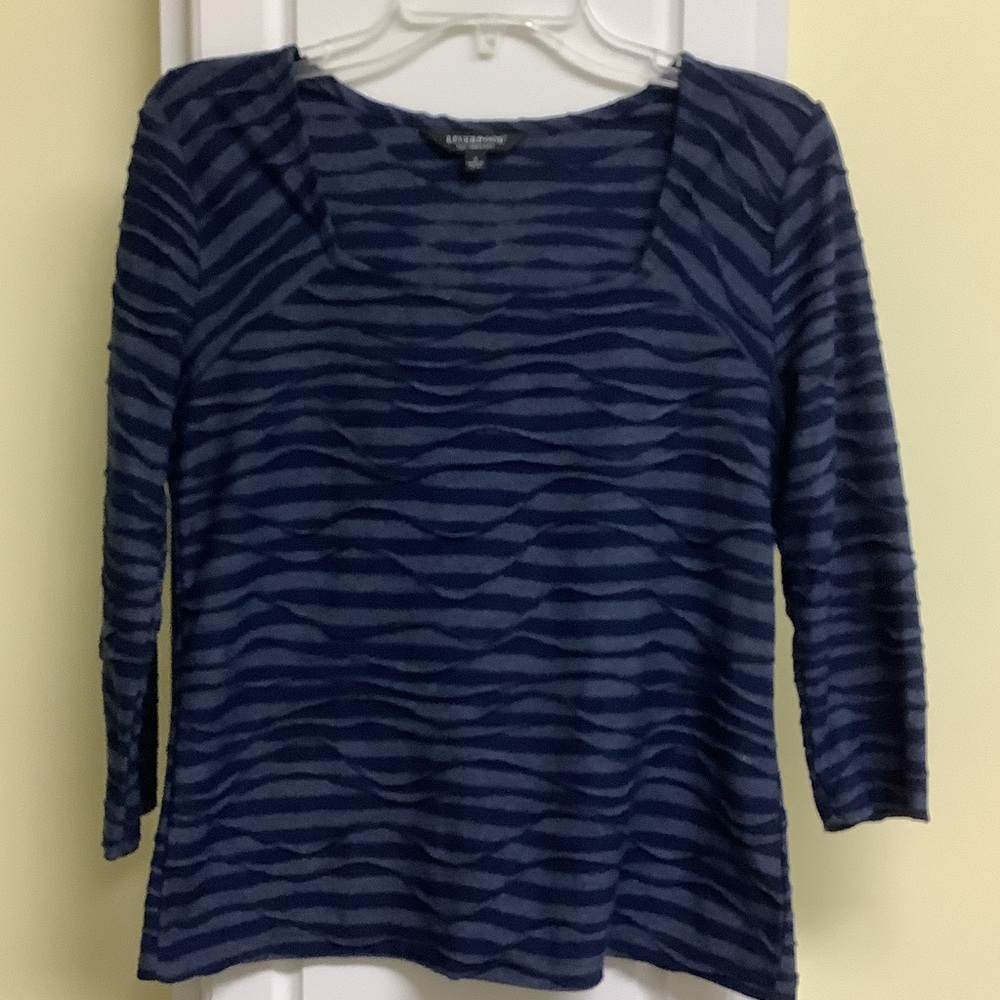 Liverpool square neck textured knit top